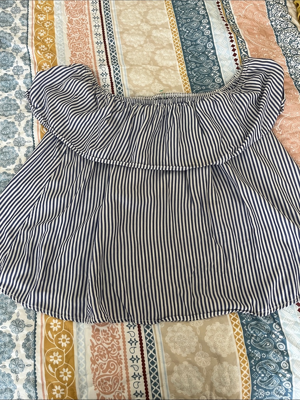 Rue21 Navy and White Striped Off-Shoulder Camisole - Picture 2 of 4